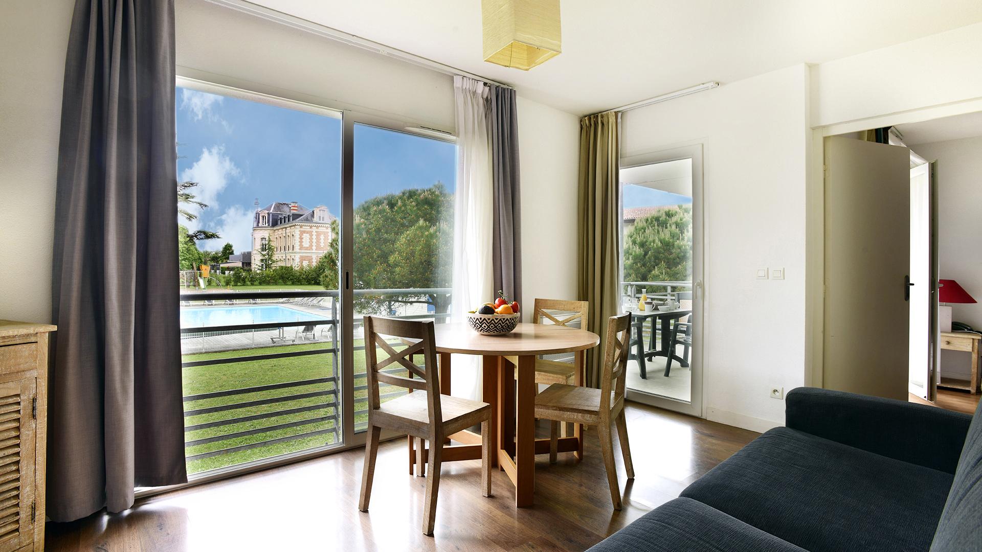 Vacanceole - Le Domaine Du Chateau - La Rochelle / Ile De Re Lagord Ngoại thất bức ảnh