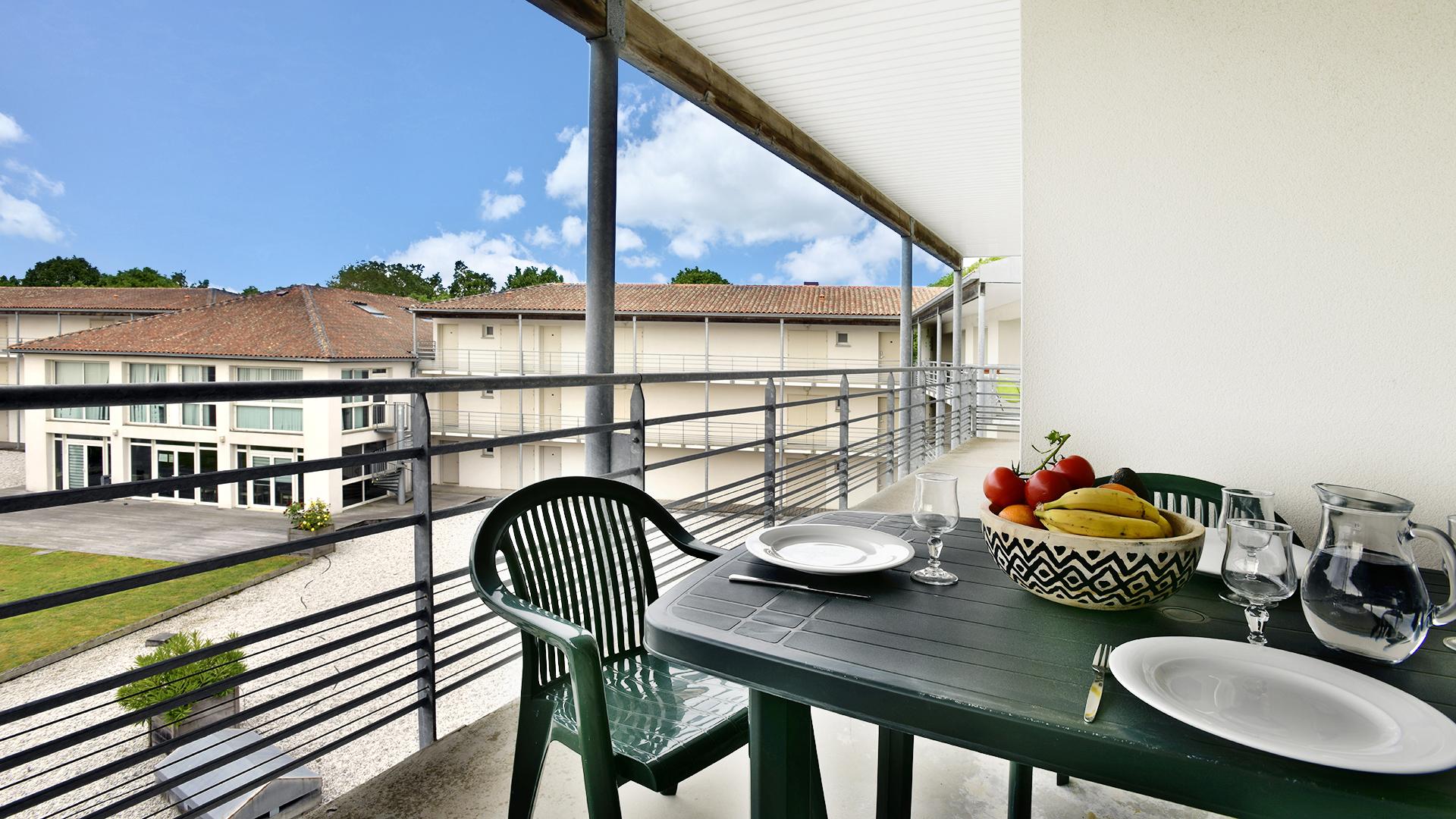 Vacanceole - Le Domaine Du Chateau - La Rochelle / Ile De Re Lagord Ngoại thất bức ảnh